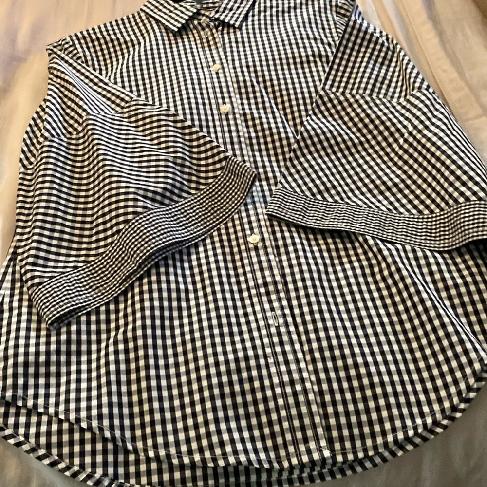 Ladies black/white checked shirt
